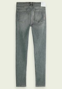 Jeans de mezclilla gris con un ajuste slim. Presenta un diseño clásico de cinco bolsillos, con dos bolsillos traseros y detalles de costura en contraste.