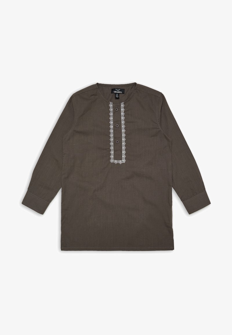 Camicetta marrone a maniche lunghe con scollatura rotonda, patta con cinque bottoni e raffinati ricami bianchi al centro. Texture liscia.