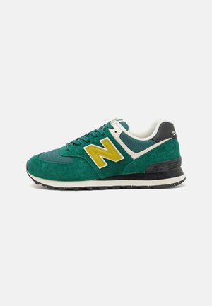 U574RBC UNISEX - Tenisice - green