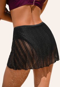 Cupshe SHIMMERING NIGHTS PLEATED  - Strandaccessoire - black