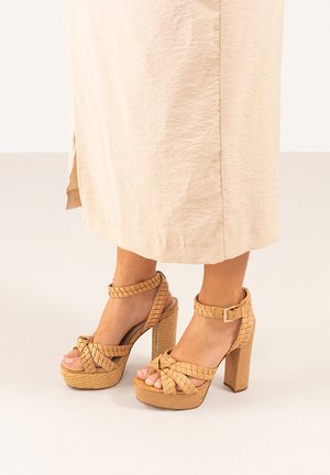 Exé Alpargatas - beige