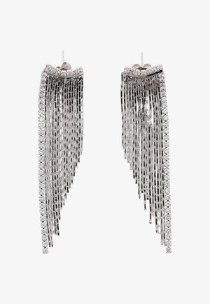 Zilverkleurige druppel oorbellen met vallende kettingen en een rand van kleine, heldere strass-steentjes, bevestigd met een sluiting aan de achterkant.