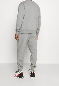 Jordan Felpa - mottled dark grey