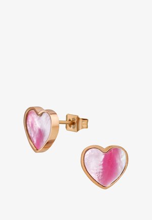 Orecchini a forma di cuore in tonalità oro con intarsio in madreperla rosa. Il design include una chiusura a perno di sicurezza per un indosso sicuro.