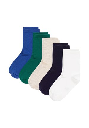 Fünf Paar schlichte Crew-Socken in Blau, Grün, Beige, Schwarz und Weiß, nebeneinander auf weißem Hintergrund angeordnet.