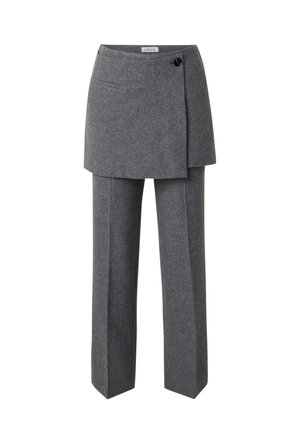 Graue maßgeschneiderte Hose mit einer geschichteten Rocküberlage, die mit einem Frontknopfverschluss und seitlichen Taschen ausgestattet ist. Hergestellt aus einem strukturierten Stoff.