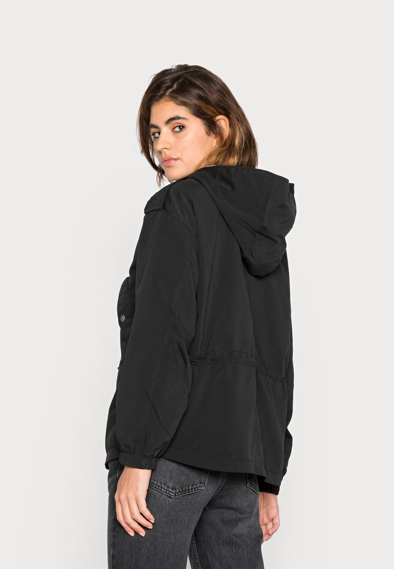 Damen Leichte Jacken | Vero Moda VMEVERLY BOOS Leichte Jacke black/schwarz - NF15971 Damen Leichte Jacken | Vero Moda VMEVERLY BOOS Leichte Jacke black/schwarz - NF15971