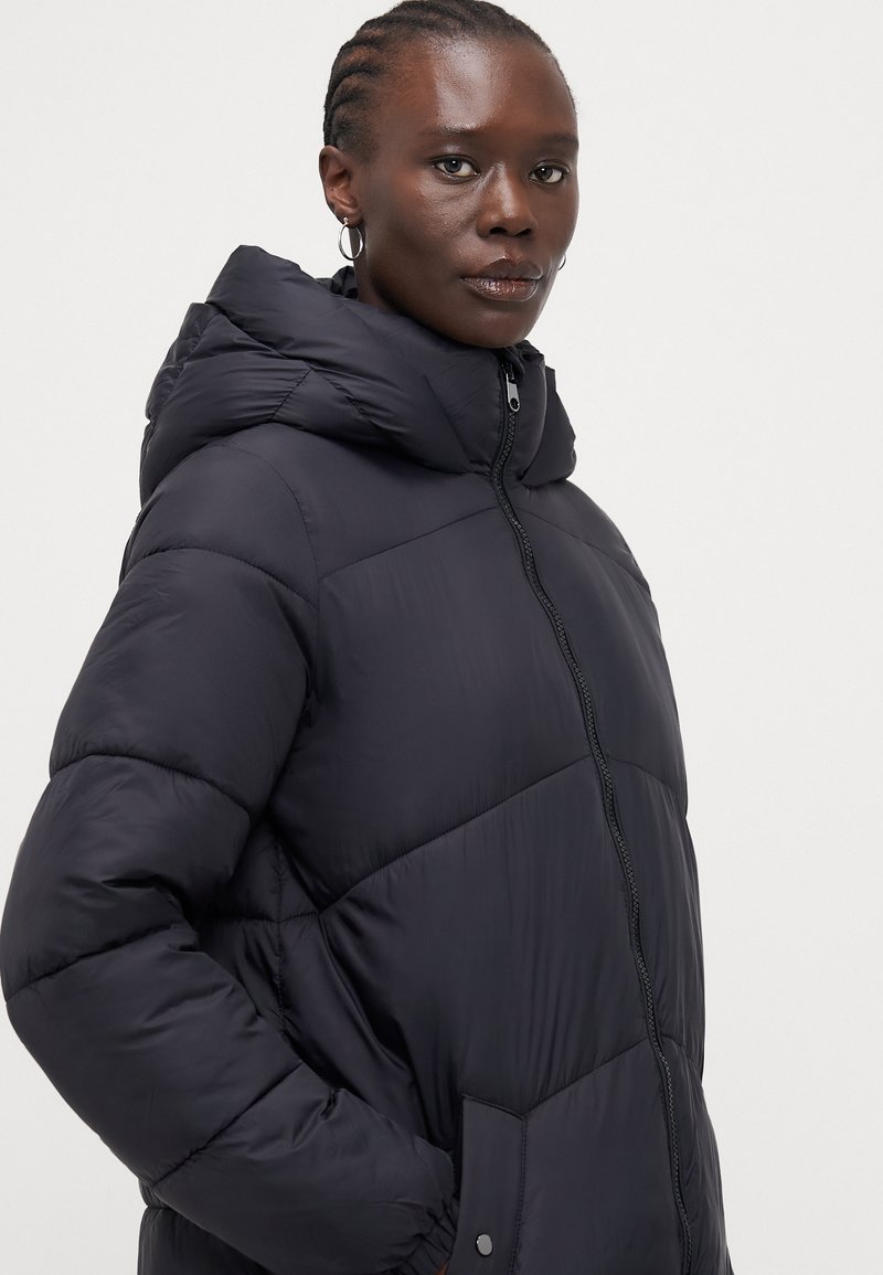 Vero Moda Tall VMUPPSALA LONG COAT Cappotto invernale black