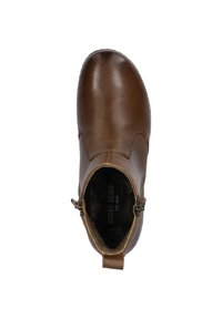 Brązowy skórzany trzewik za kostkę o gładkim wykończeniu, z bocznym zamkiem błyskawicznym i okrągłym noskiem. Wnętrze wyłożone miękkim materiałem dla wygody.