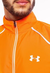 Under Armour Löparjacka - orange