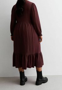 New Look Curves Jerseykleid - mottled bordeaux