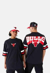 New Era CHICAGO BULLS - Camiseta estampada - noir