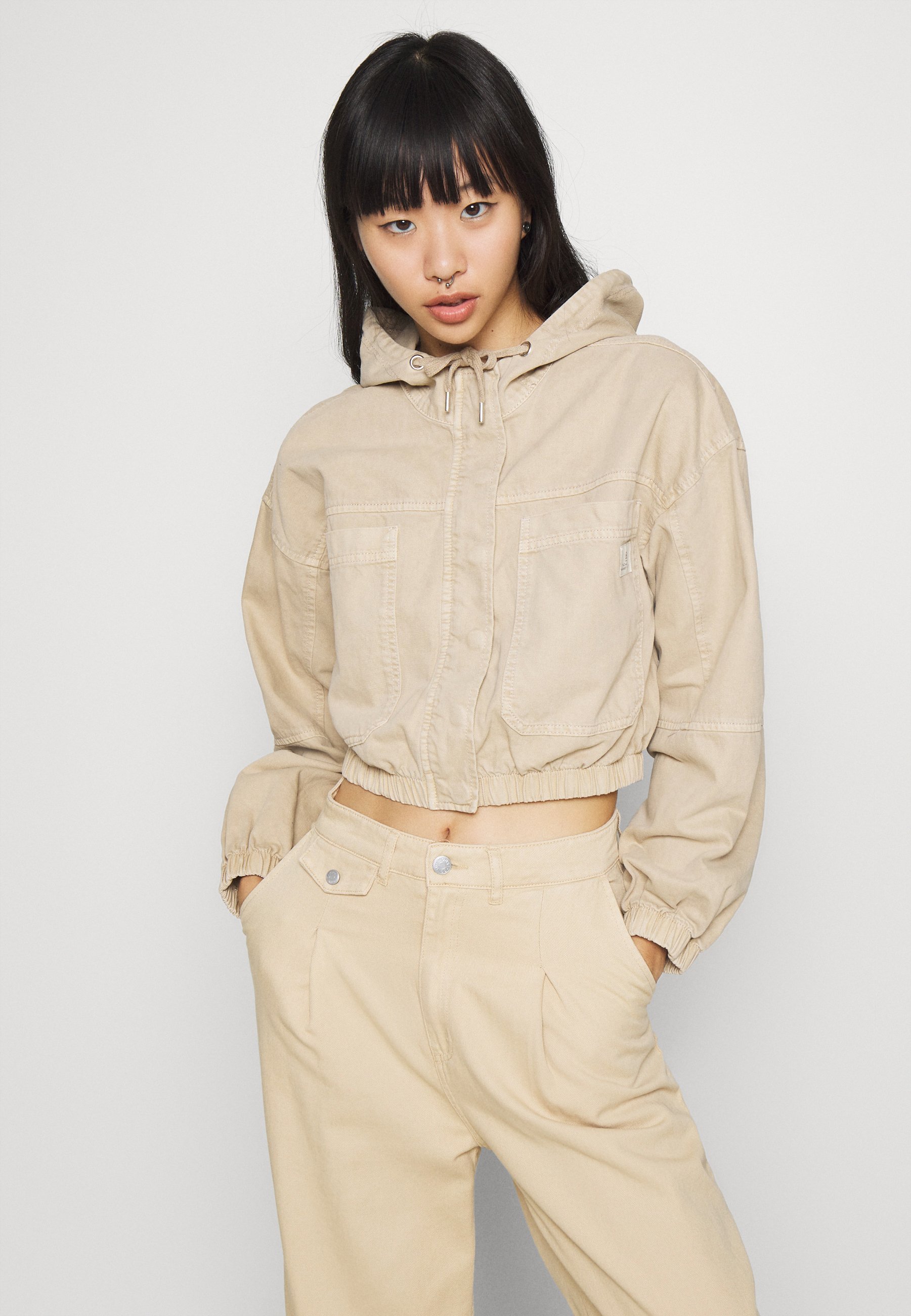 utility jacket beige