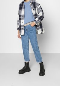 Weekday Felpa - blue