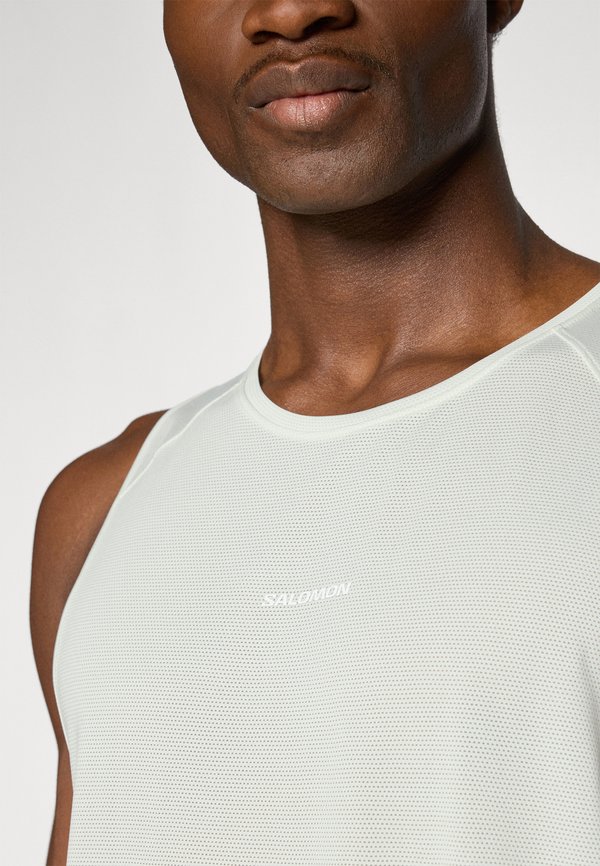 SHKOUT CORE TANK - Top - icicle3