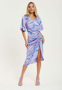Liquorish MIDI WRAP WITH ABSTRACT PRINT IN - Day dress - lilac