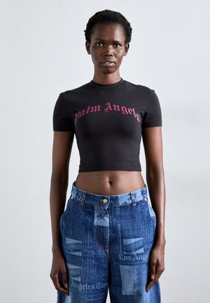 CURVED LOGO BABY TEE - Print T-shirt - black/fuchsia