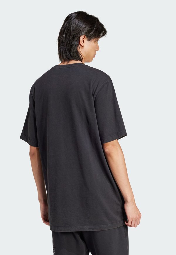 OUTL TREF - Print T-shirt3