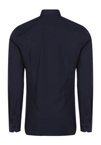 Long-sleeve navy blue dress shirt shown from the back with buttoned cuffs and a classic collar, plain fabric without patterns.