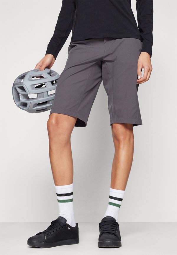 HUNTER SLASHED - Cycling shorts - stone gray3