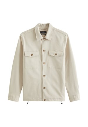 Beige Knopfleistejacke mit zwei Brusttaschen, langen Ärmeln, Kragen und verstellbaren Kordeln am Saum.