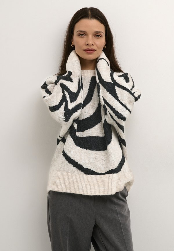 KABIRTHE - Strickpullover - light sand melange