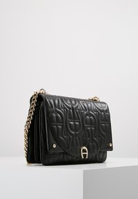 AIGNER DIADORA - Borsa a tracolla - black