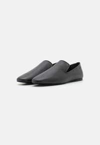 Calvin Klein LOAFER - Slippers - black