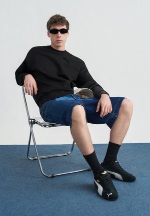 ELEVATED CAT LOGO RELAXED CREW - Φούτερ - puma black