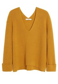 Senfgelbes, geripptes Strickpullover mit tiefem V-Ausschnitt und langen Ärmeln mit umgeschlagenen Bündchen.