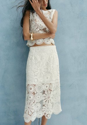 Mango, ADULT - A-Linien-Rock - white