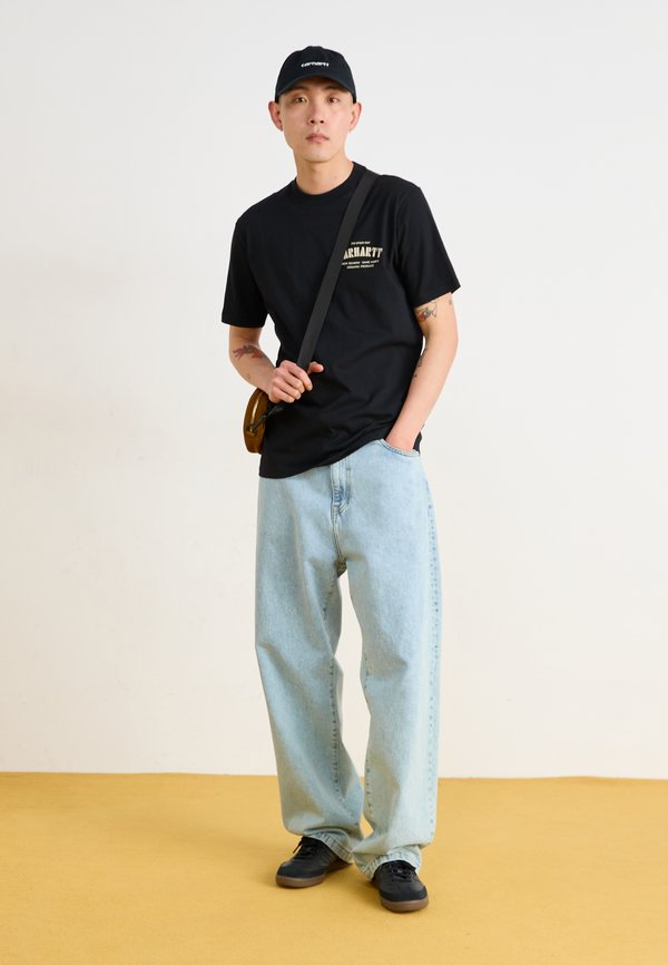 CATALOGUE LOGO  - Print T-shirt3