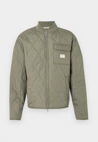 QUILTED PUFFER JACKET - Mezisezónní bunda  - olive light green
