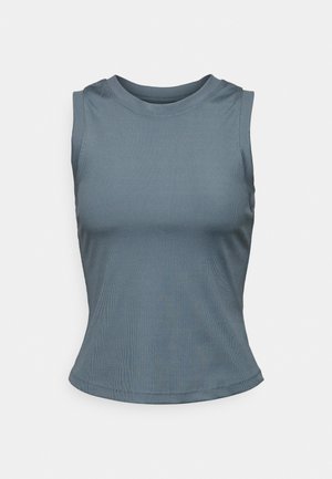 TANK - Top - stormy weather