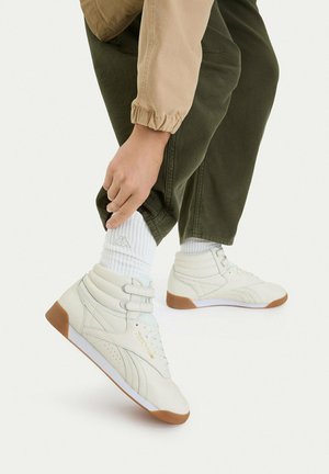 Reebok, REEBOK SNEAKERS WOMEN'S BEIGE 5907964343547 - Trainingsschuh - beige