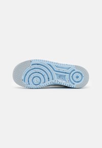 Nike Sportswear AF1 CRATER - Sapatilhas - white/chambray blue/volt/photon dust
