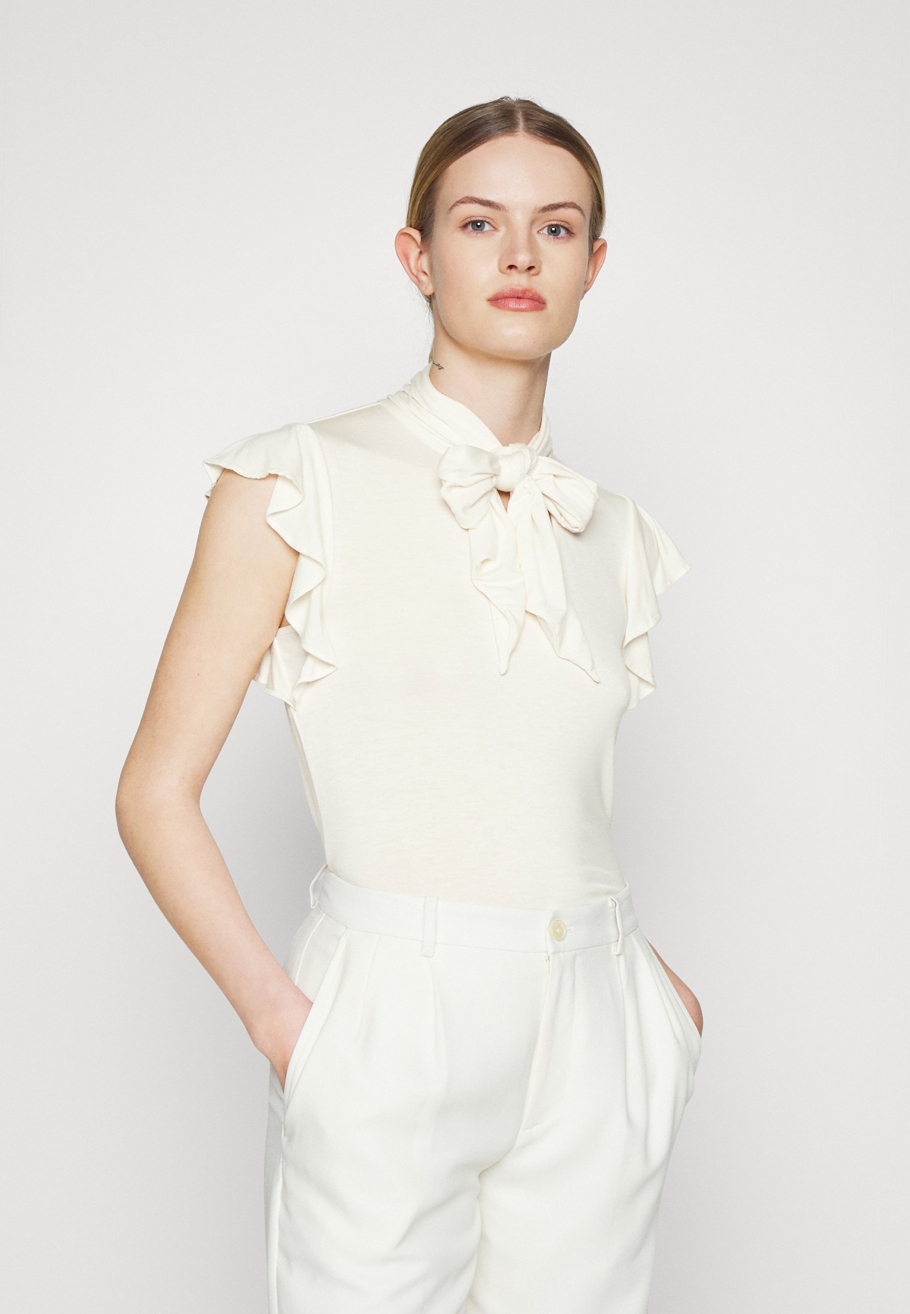 Lauren Ralph Lauren RUFFLE-SLEEVE TIE 