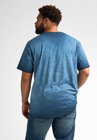 Petrol Industries LOGO STARFISH - Triko s potiskem - navy blue