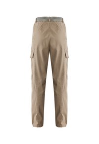 Beige cargo kalhoty s elastickým pasem a nastavitelnou šňůrkou. Mají dvě boční kapsy a uvolněný, zúžený střih.
