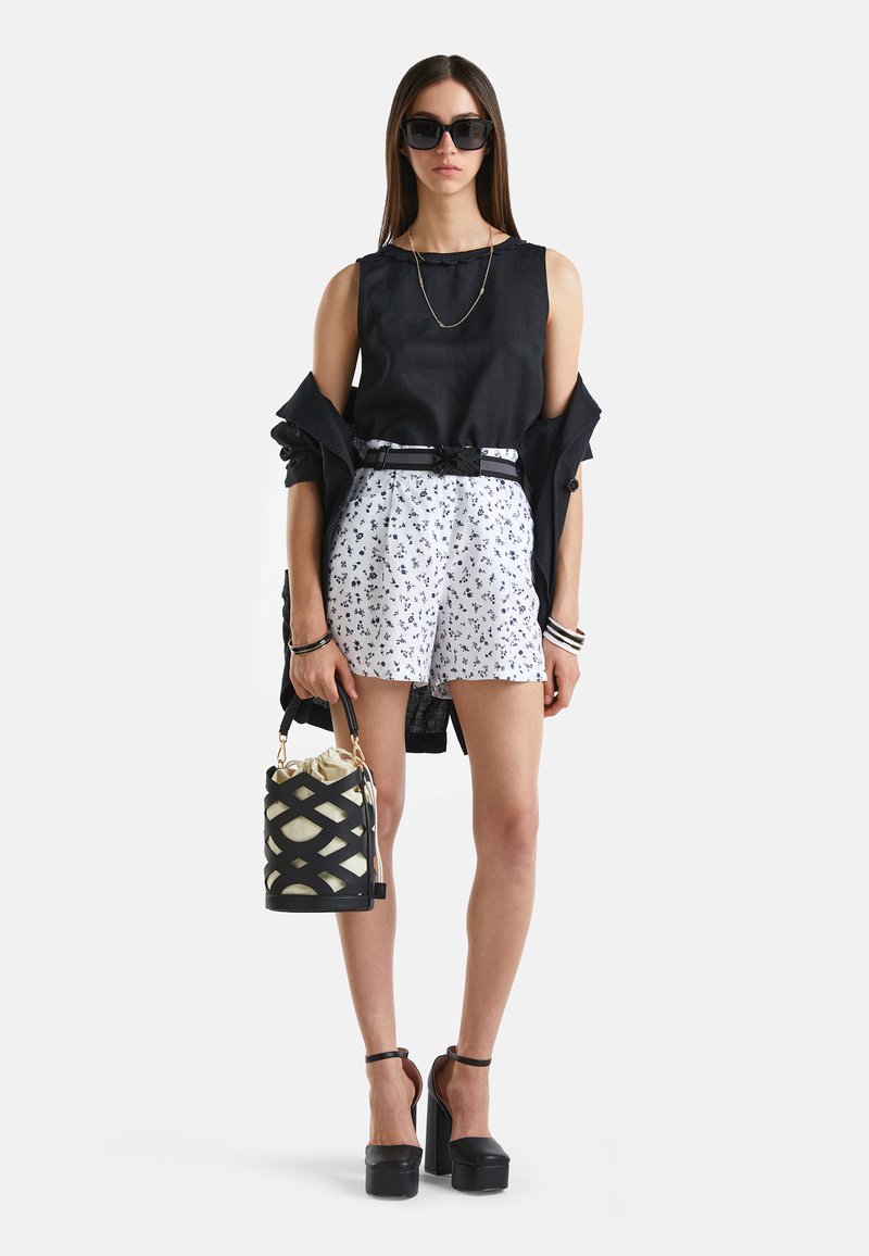 United Colors of Benetton Shorts meerkleurig