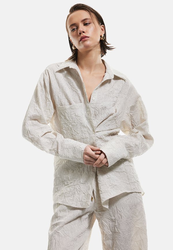 OVERSIZED - Hemdbluse - beige