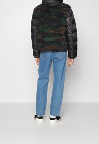 EA7 Emporio Armani Vinterjacka - dark grey