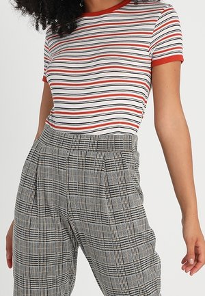 New Look T-shirt imprimé - brown
