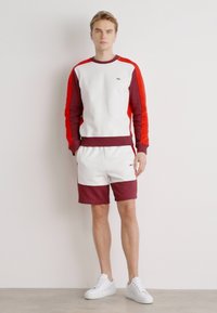 Lacoste ELEVATED COLORBLOCK - Sudadera - flour/red-spleen