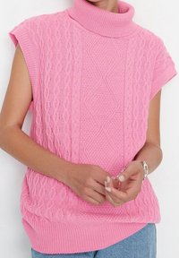 Trendyol Strickpullover - pink