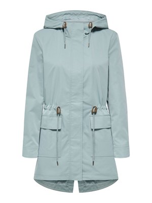 Imperméable à capuche bleu clair avec poches avant, cordons de taille ajustables, manches longues, et fermeture éclair avant dissimulée avec bouton-pression.