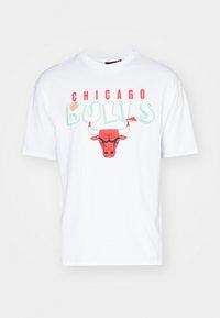 NBA CHICAGO BULLS  - T-shirt z nadrukiem