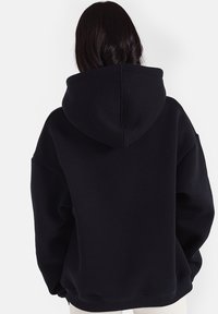 CUL8R CLOUDS  czarny