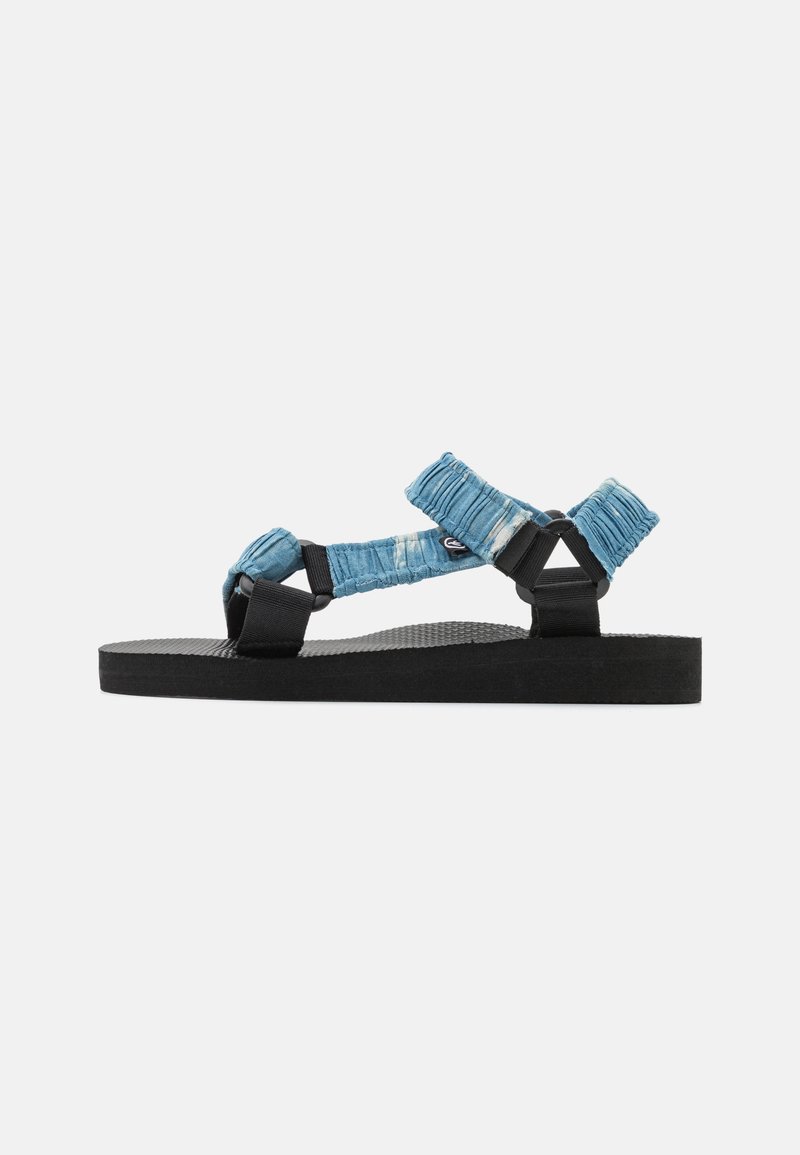 ARIZONA LOVE TREKKY PRINT - Sandals - demin/light-blue denim - Zalando.ie