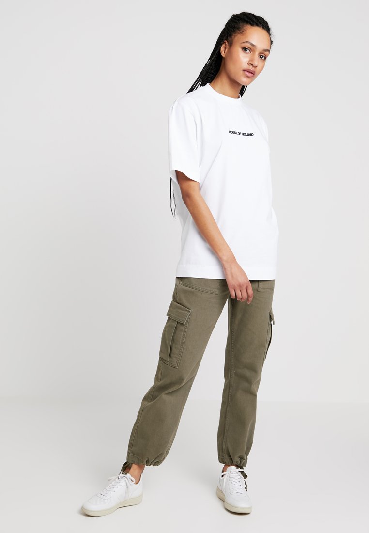 bdg cargo trousers